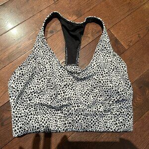 Onzie Women's Warrior Sports Bra - Size M/L, Jet colour